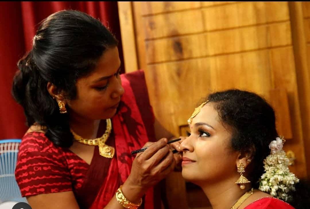 VALENTINO BEAUTY CLINIC PERAMBRA